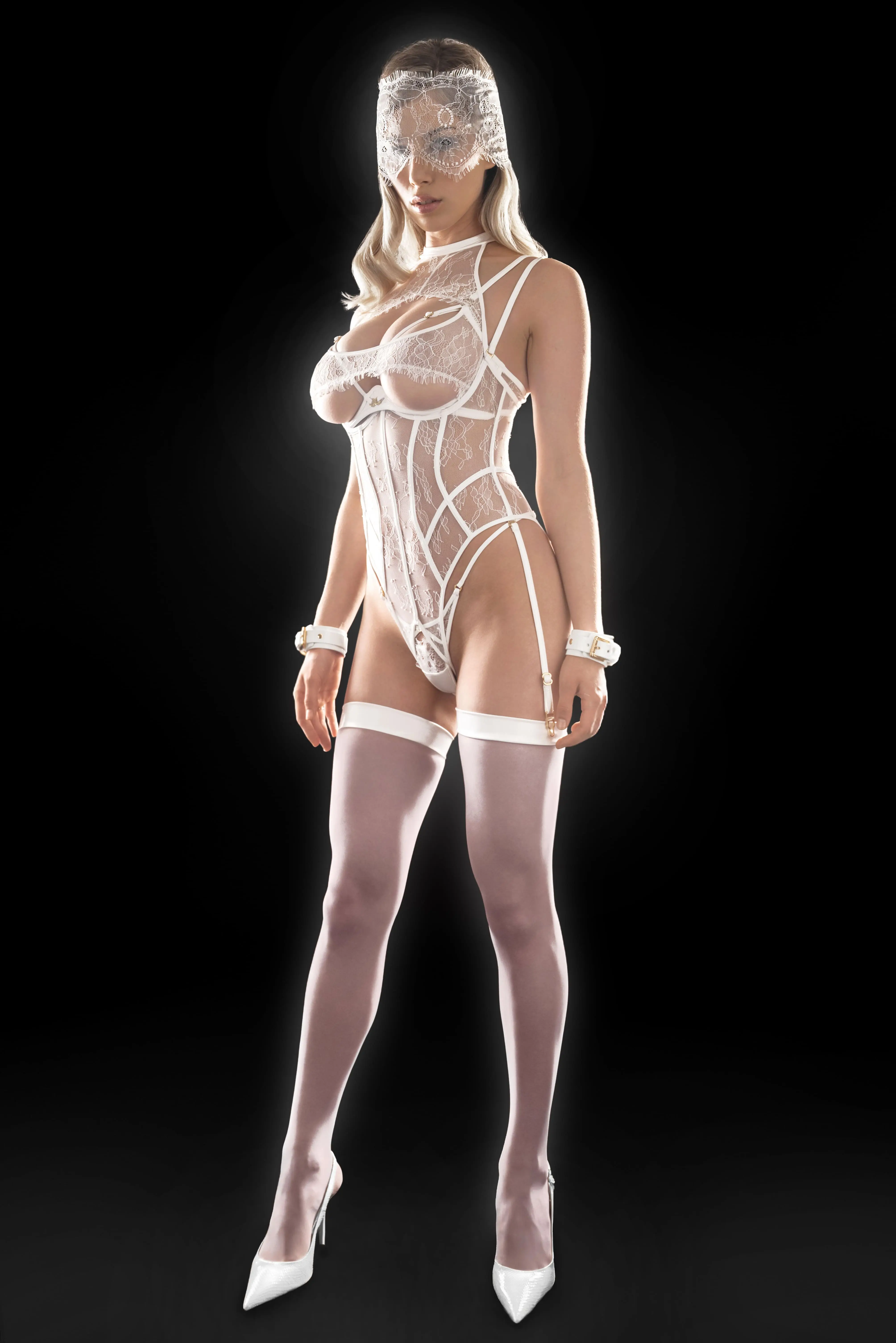 Noirelle Crotchless Bodysuit - Image 5